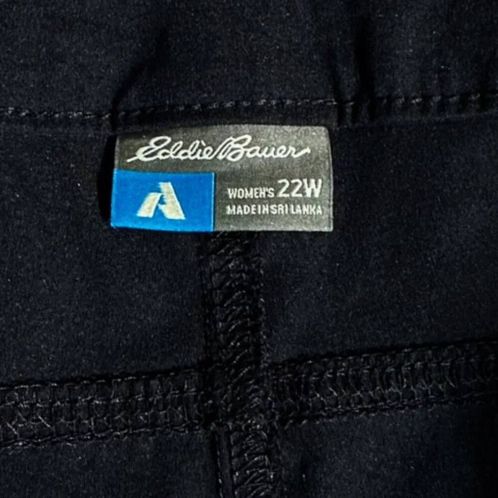 Eddie Bauer First Ascent Guide Pro Crop Capri Pants Black 22W - Picture 5 of 6
